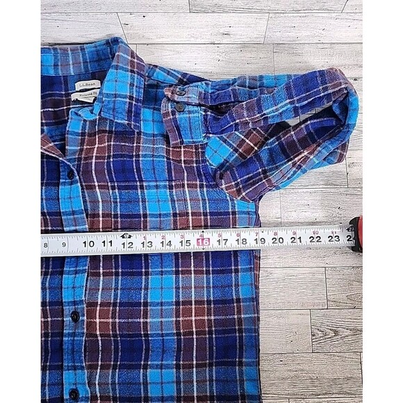 LL Bean Women XS Scotch Blue Plaid Flannel Shirt Relaxed Fit Long Sleeve Button - Picture 7 of 7